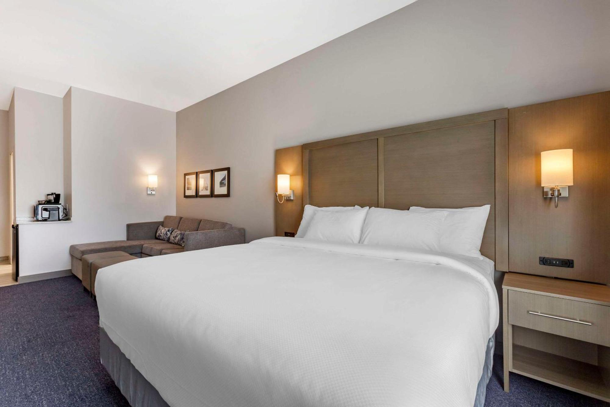 Comfort Suites Scottsdale Talking Stick Entertainment District Esterno foto
